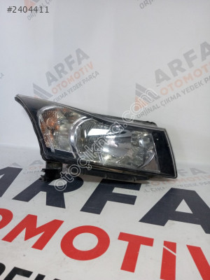 Chevrolet Cruze 2010-2012 sağ far