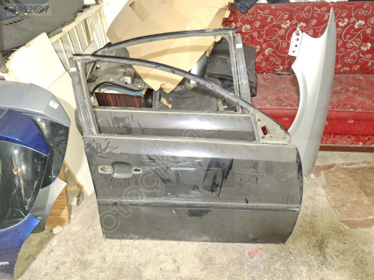 ÖZMEN OPEL VECTRA C ÇIKMA SAĞ ÖN KAPI