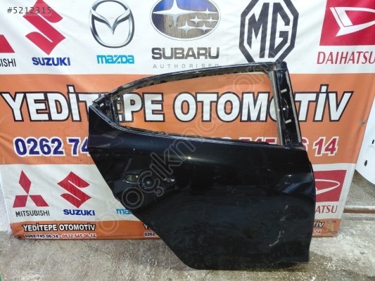 mazda 3 sedan sağ arka kapı 2014-2018