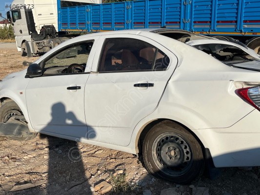 Chevrolet aveo  sol arka kapı