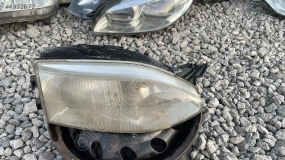 Fiat Siena sağ ön far