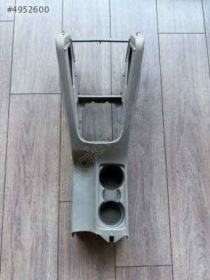 Orta Konsol Jetta 2006-2011 1K5863243 1K5863323B