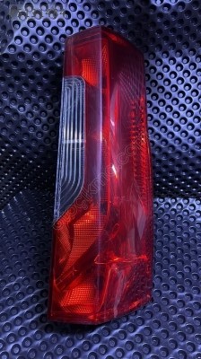 MERCEDES W907 SPRİNTER SAĞ STOP