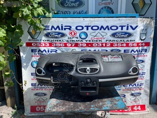 Renault Clio 3 komple gögüs torpido