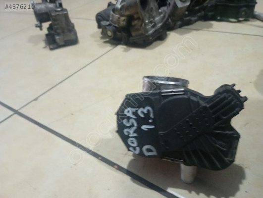 OPEL CORSA D 1,3 GAZ KELEBEĞİ