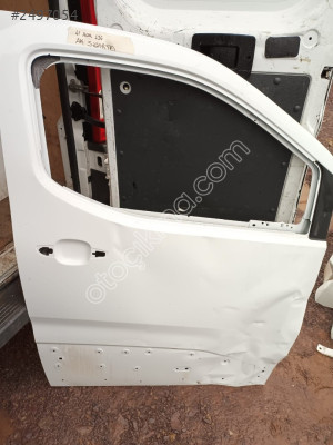 PEUGEOT RİFTER SAĞ ÖN KAPI ÇIKMA ORİJİNAL