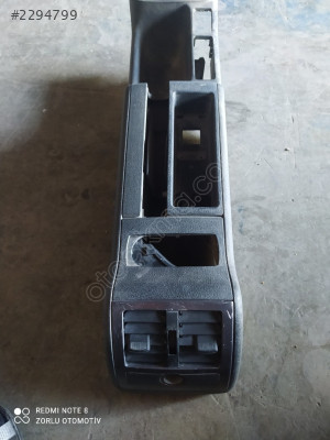Audi A6 orta konsol orjinal hatasız 2006