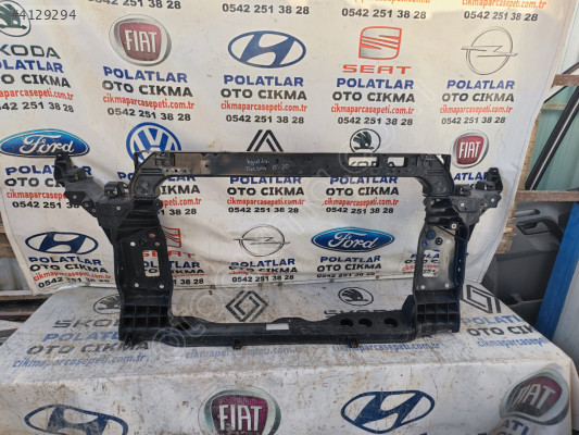 Hyundai Tucson ön panel