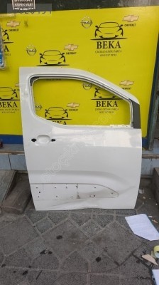 OPEL COMBO E SAĞ ÖN KAPI BEYAZ ÇIKMA ORJİNAL YEDEK PARÇA