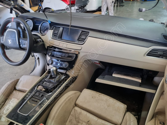 PEUGEOT  508  ÇIKMA   EKRAN