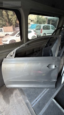 Skoda rapid sol ön kapı 2005-2009