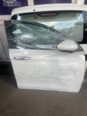 Fiat EGEA Hatasız Sağ Ön Kapı