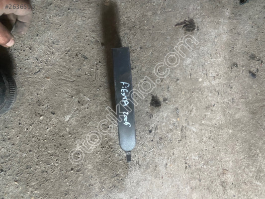 Ford fiesta dış kapı kolu 2005