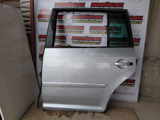 VOLKSWAGEN TOURAN SAĞ ARKA KAPI