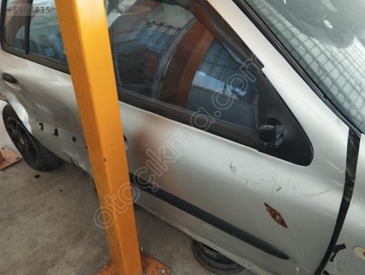 Renault Symbol Sağ Ön kapı