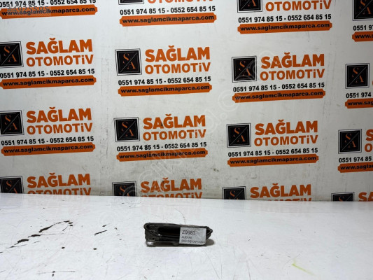 ÇIKMA AUDİ A6 SAĞ DIŞ KAPI KOLU 4B2837886
