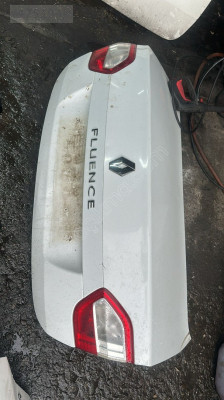 RENAULT FLUENCE BAGAJ KAPAĞI