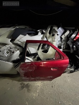 Xsara sol arka kapı