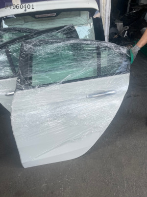 Fiat EGEA Hatasız Sol Arka Kapı