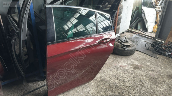 OPEL INSIGNIA B SOL ARKA KAPI MG BURSA