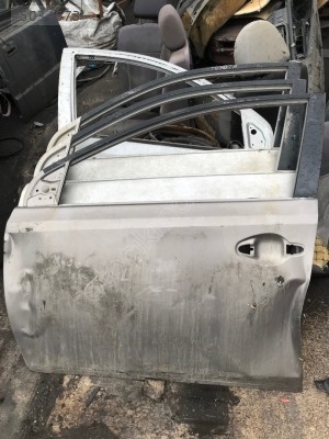 Toyota Auris Sol Ön Kapı 2013-2018