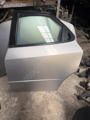 HONDA CİVİC FN SOL ARKA KAPI MERT OTO