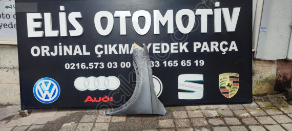 audi Q3 sol ön çamurluk