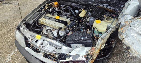 Opel Vectra B 2.0 benzinli motor