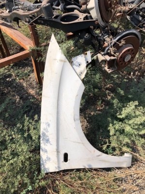 ÇIKMA SEAT LEON SAĞ ÖN ÇAMURLUK