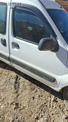 RENAULT KANGOO SAĞ ÖN KAPI HATASIZ