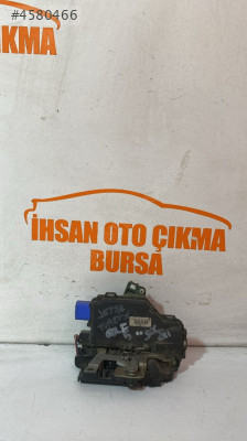Vw Golf 5 sol ön kapı kilidi