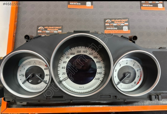 MERCEDES C180 GÖSTERGE PANELİ