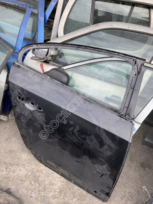 RENAULT FLUENCE SIFIR ORJİNAL SAP ARKA KAPI