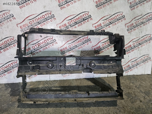 BMW 4 SERİSİ G26 ÖN PANEL MASKESİ ORJINAL