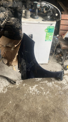 FORD FİESTA SAĞ ÖN ÇAMURLUK