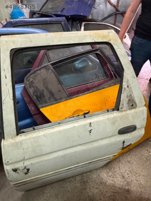 Ford escort sol arka kapı