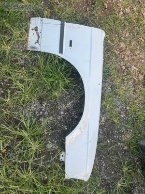 Bmw E34 Sağ Ön Çamurluk Orjinal