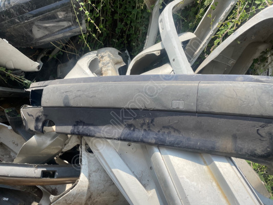 Citroen Xsara arka tampon orijinal