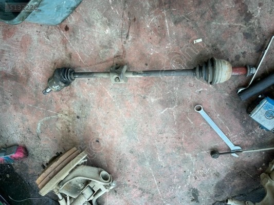 FORD ESCORT SAĞ AKS