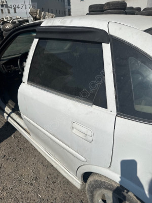 Opel vectra b kasa sol arka kapı