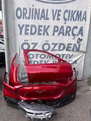 Ford mustang sağ far