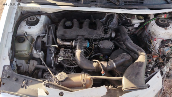 Partner Berlingo 1.9 komple motor