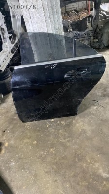MERCEDES C180 SOL ARKA KAPI
