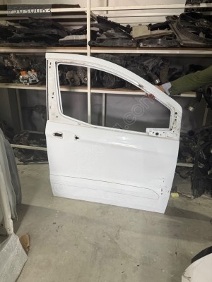 Ford courier sağ ön kapı orijinal