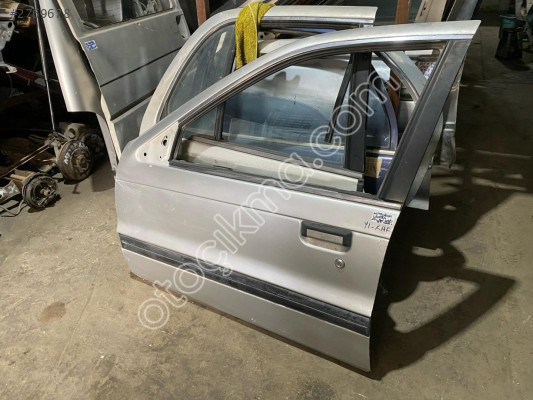 MİTSUBİSHİ LANCER SOL ÖN KAPI DIŞ AÇMA KOLU 1990 MODEL