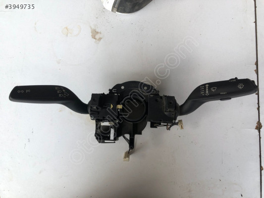 ÇIKMA AUDİ A4 SARGILI SİNYAL KOLU