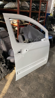 COURIER SAĞ ÖN KAPI