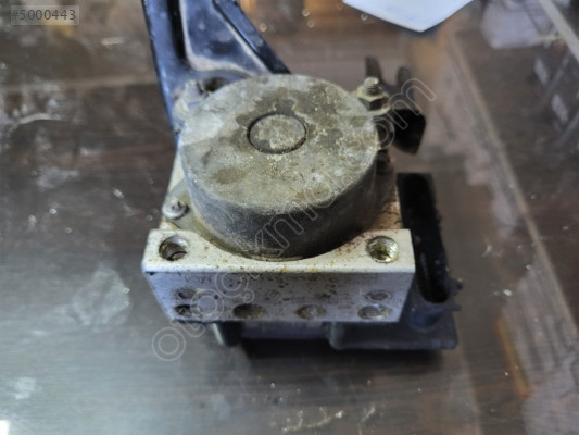 Renault clio 3 abs beyni