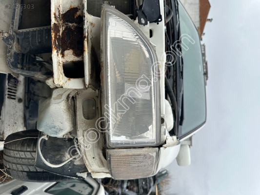 Ford escort çıkma sol ön far