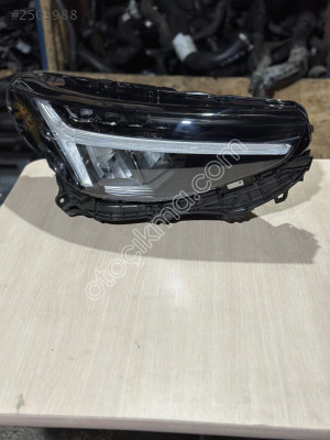 Volvo xc40 sağ far c40 sağ far
